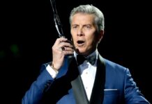 Povestea lui Michael Buffer, unul dintre cei mai cunoscuți crainici din istorie featured image